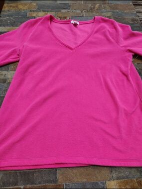 Old Navy Hot Pink V-Neck Women's Sweater